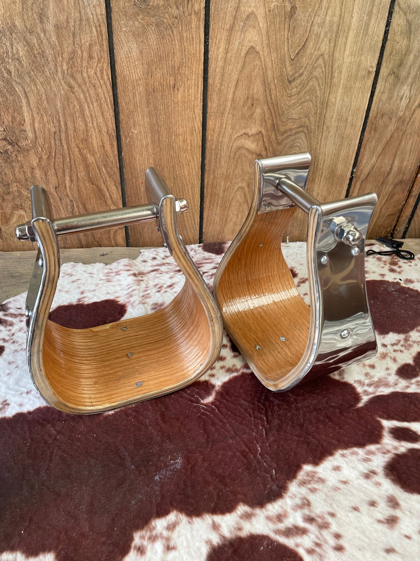 4” Stainless Wrapped Wood Stirrups