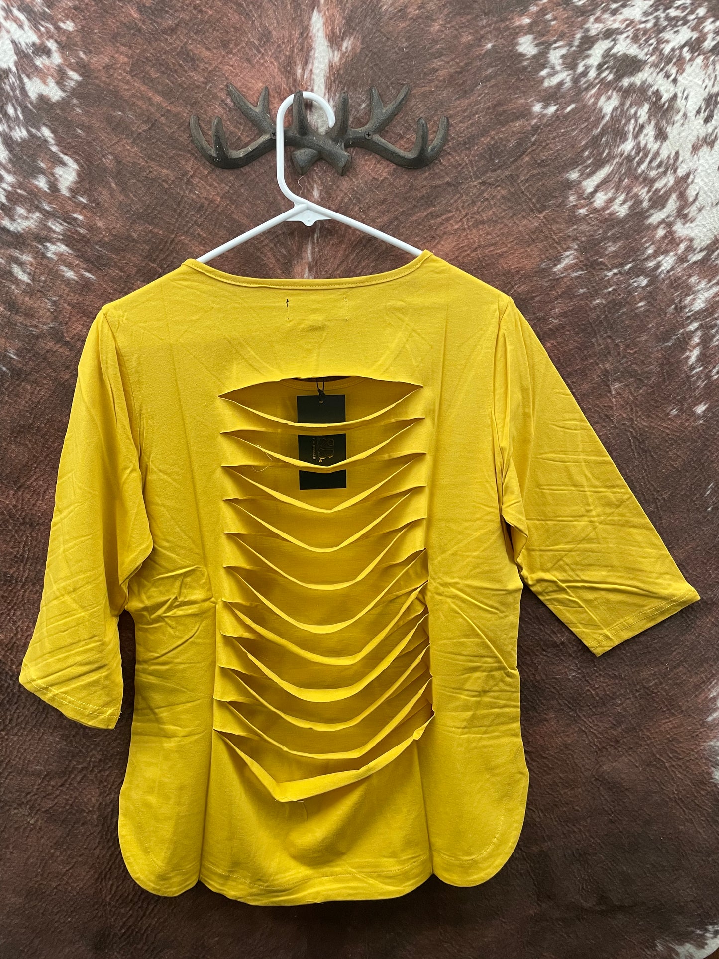 Mustard Shredded Back 3/4 Sleeve Top