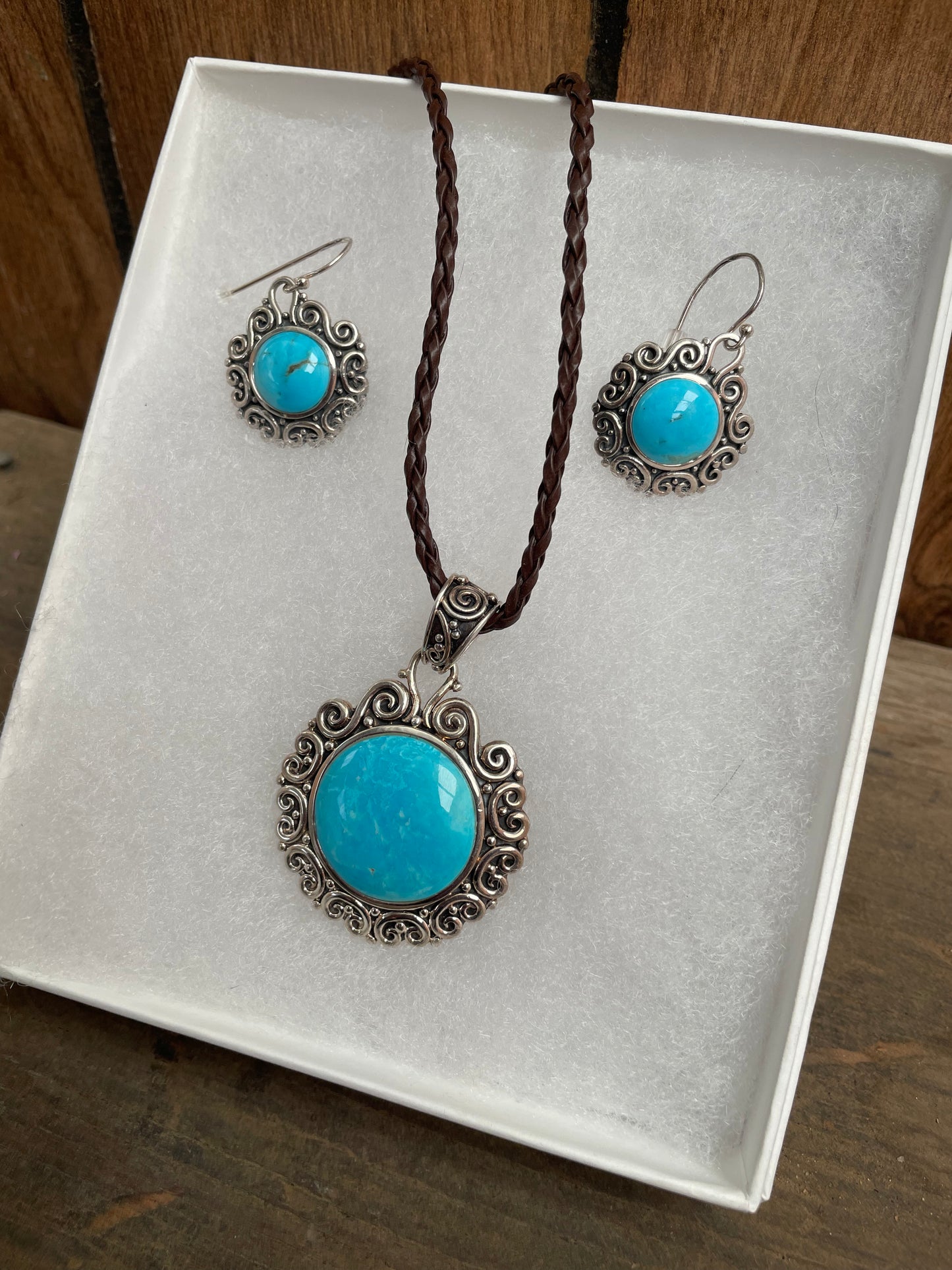 Turquoise Sunrise Set