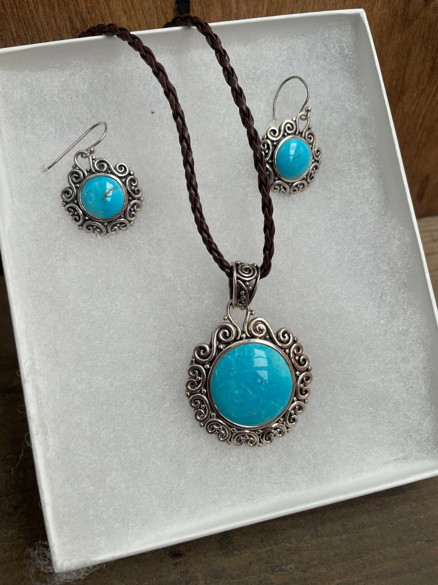 Turquoise Sunrise Set